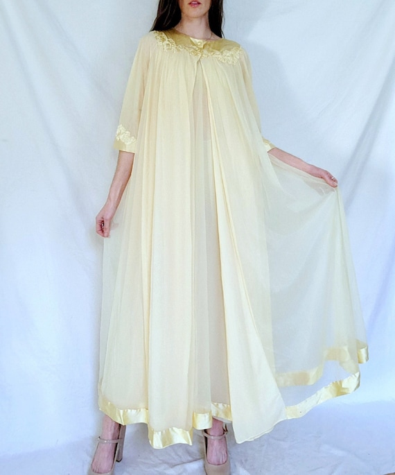 1960s Nightgown and Robe Set, Gossard Artemis, Ye… - image 1