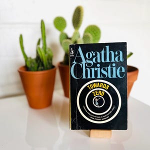 Towards Zero - Agatha Christie - Vintage Paperback Book