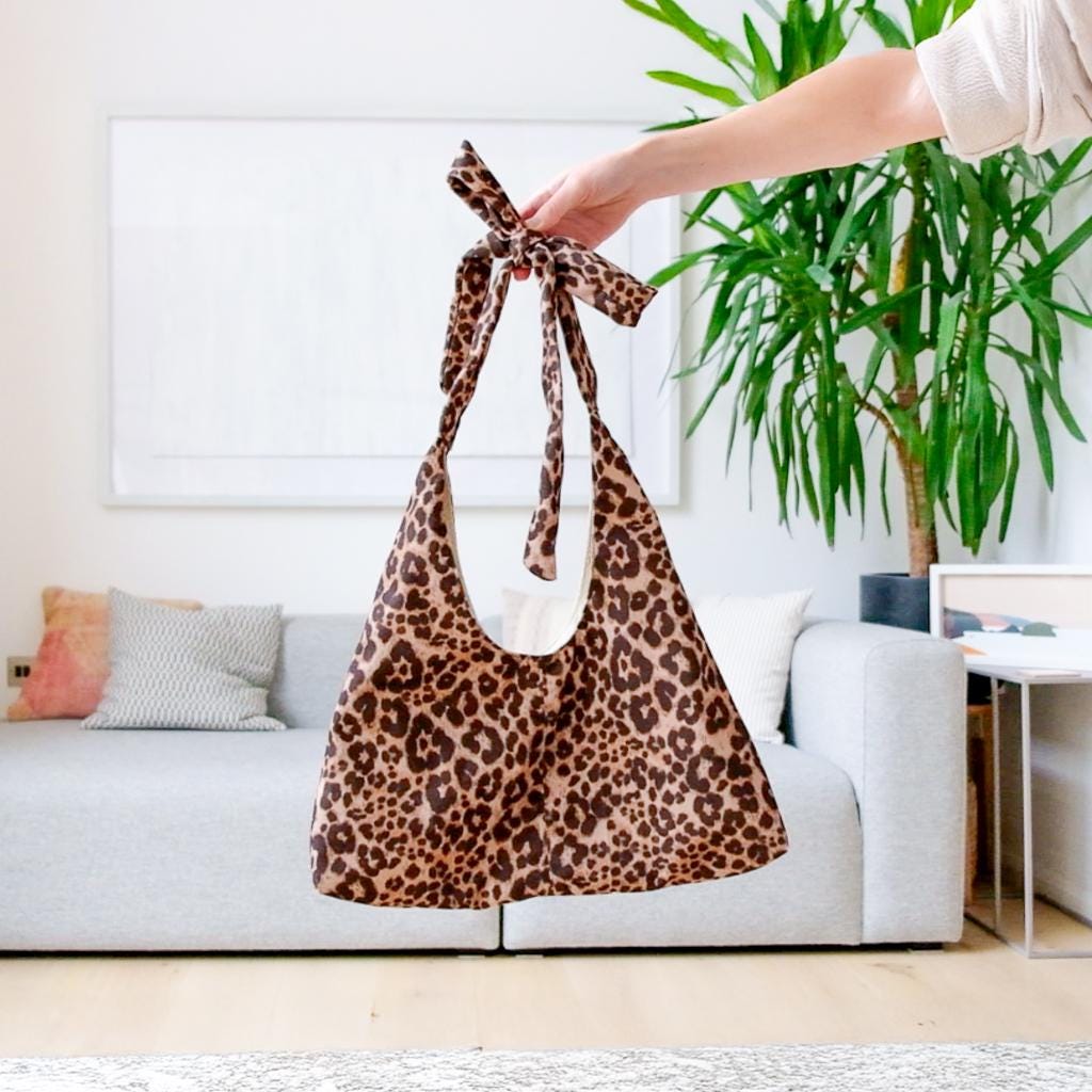 Triangle Tote Bag Sewing Pattern + Step-by-step Tutorial (PDF Download ...