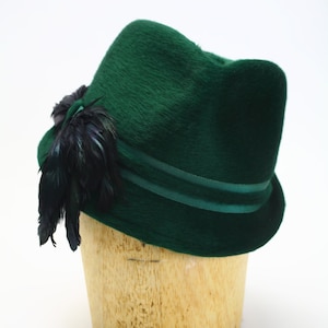 Green Beaver Fur Felt Fedora Hat with Grosgrain Band and Black Coq Feathers #Millinery #Women Hats