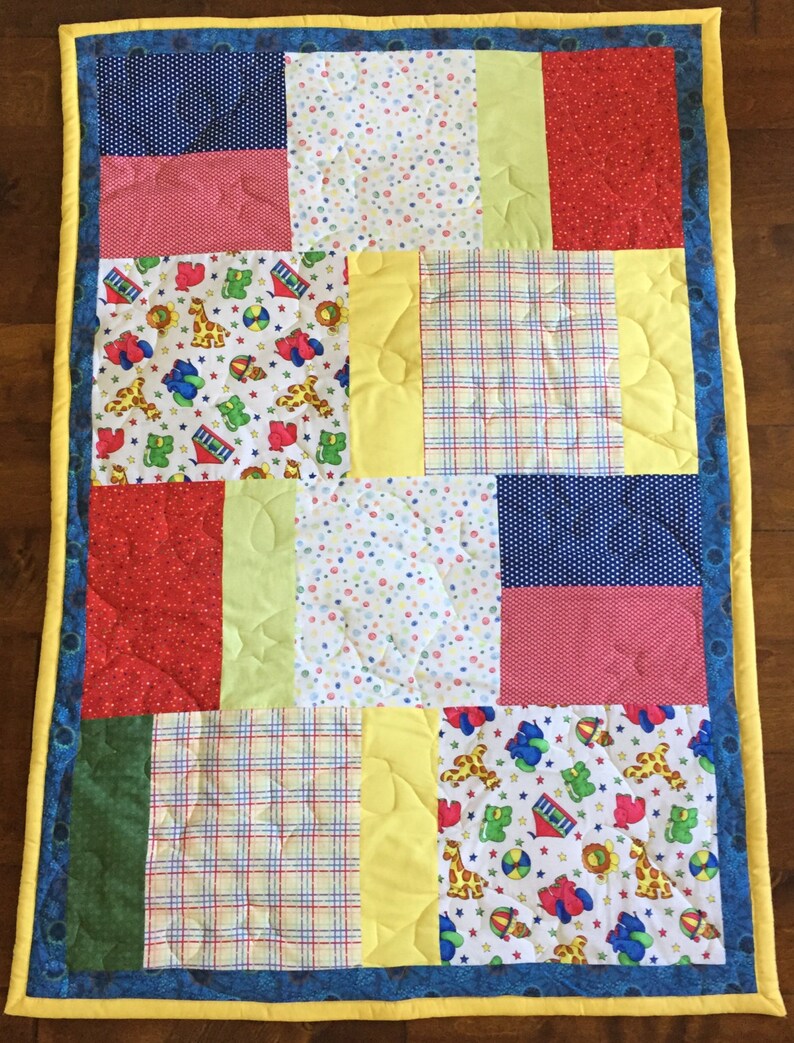 circus themed baby quilt Baby quilt crib size quilt primary colors circus theme