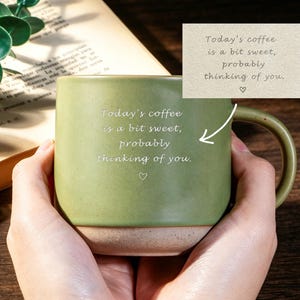 Taza de cerámica grabada con tu texto, taza de café personalizada, regalo único con texto, regalo para el hogar grabado, regalo de inauguración de casa, regalos para ella