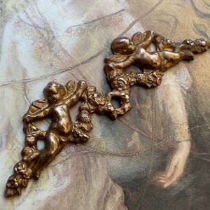 Vintage Rare Very Old Solid Brass Cherubs Bouquet Ribbon Laurel Pendant Finding Stamping, 2 1/8 - REF 4134