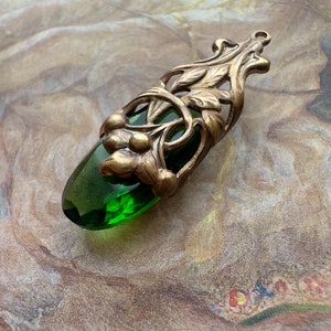 Vintage RARE Gorgeous Deep Green Nouveau Czech Glass UPCYCLED Solid Brass Filigree Pendant - REF 2735DG