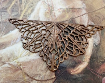 Vintage Solid BRASS Art Deco Filigree Fanned Ornate Pendant Piece Old Tooled Finding Stamping - REF 3879