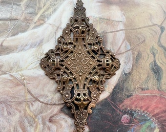 Vintage RARE Old Brass Openwork Filigree Pendant Findings Stampings Highly Ornate French Repousse - REF 4081