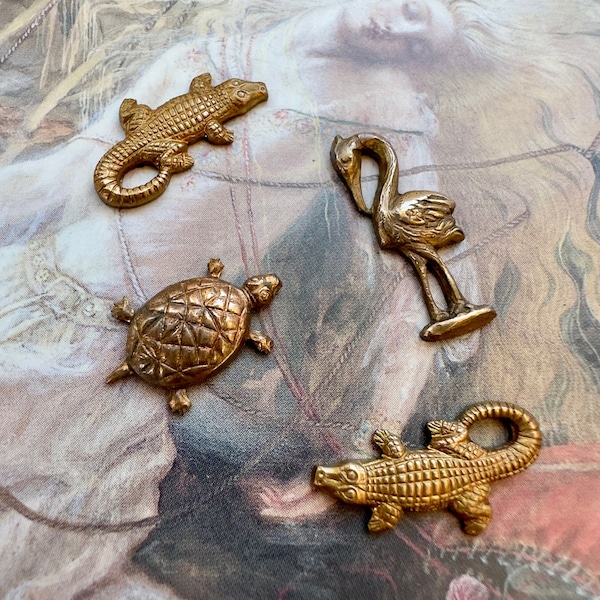 4 Vintage Old Solid Brass Alligator Flamingo Turtle Ocean LOT Bold Raised Pendant Findings Stampings Decor - REF 4028