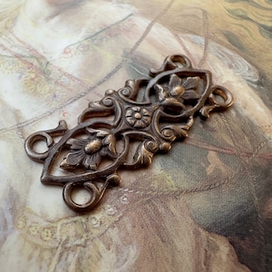 Vintage Solid Brass Connector Art Deco Ornate Drop Pendant Connector Etruscan Stamping - REF 5001