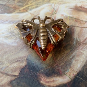 Vintage RARE Butterfly Topaz Czech Glass UPCYCLED Solid Brass Filigree Pendant - REF 3683A