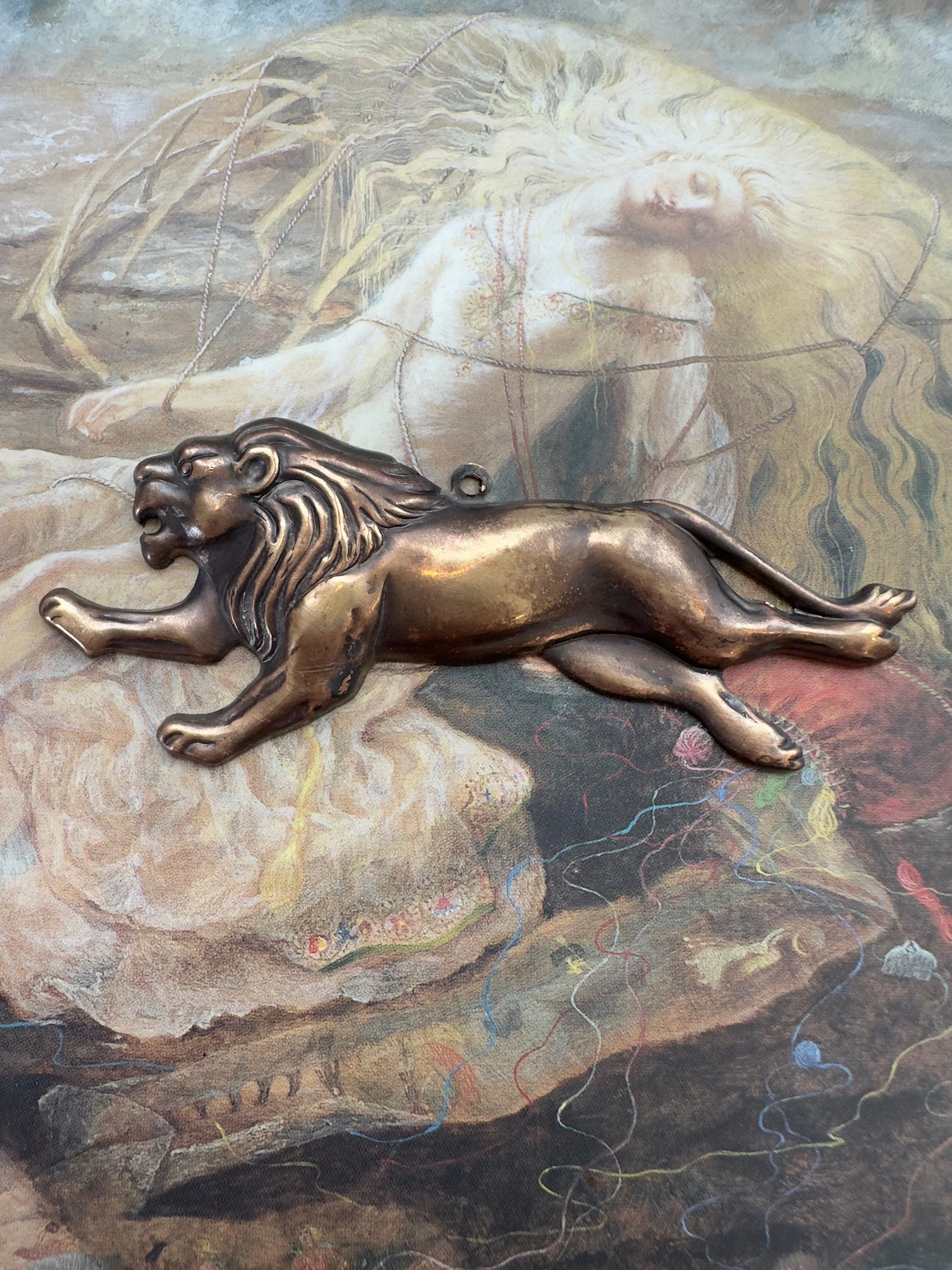 Large Brass Lion - Etsy Canada
