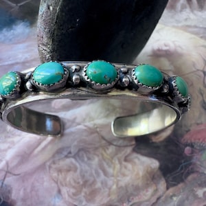 Navajo Sterling Türkis Armband Manschette, Natürlicher Türkis, Vintage Hand geschmiedet Sterling Silber, 2 1/4 ”30.7g 12 mm breit - ref 5640