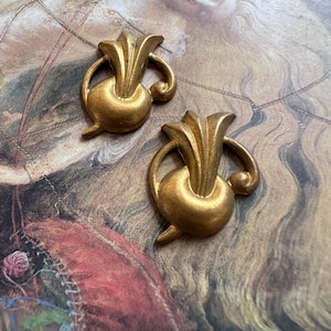 2 Vintage Rare Solid Brass Ornate Art Deco Intricate Detailed Pendant Charms Findings Stampings 3/4&quot; - REF 4552