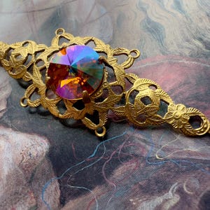 Vintage RARE Gorgeous Amethyst Swarovski Faceted Crystal UPCYCLED Solid Brass Filigree Pendant - REF 5106