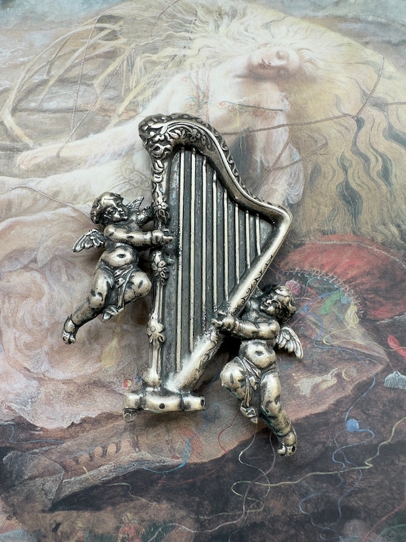 Vintage Rare France Putti Cherubs Harp Brooch Pin 