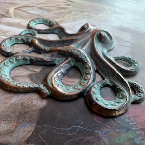 Vintage Solid Brass Hand Enameled Octopus Cthulhu Nouveau Pendant Necklace Cold Enamel Stamping 2 1/2&quot; - REF 3784