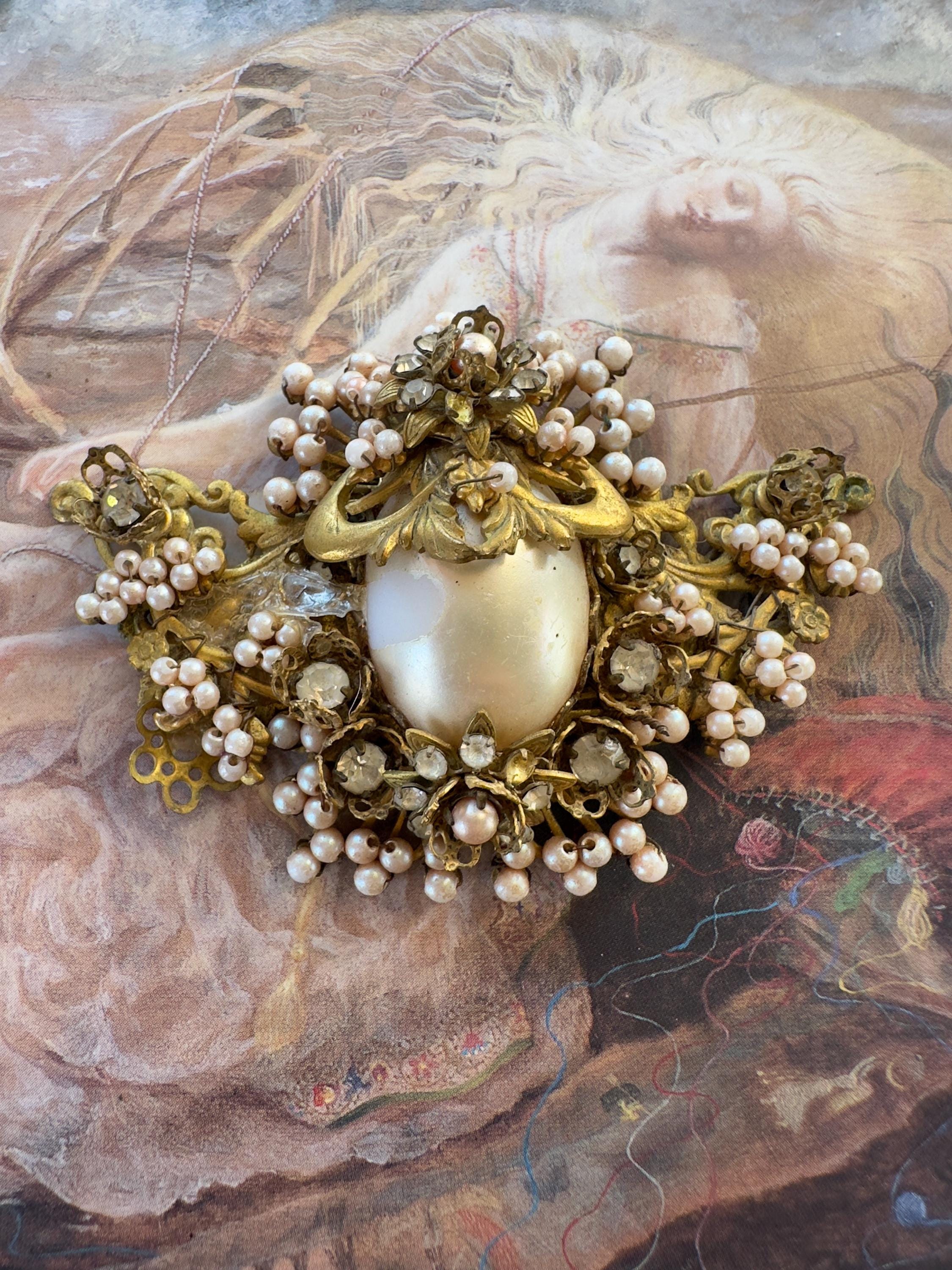 Stanley hagler brooch - Etsy 日本