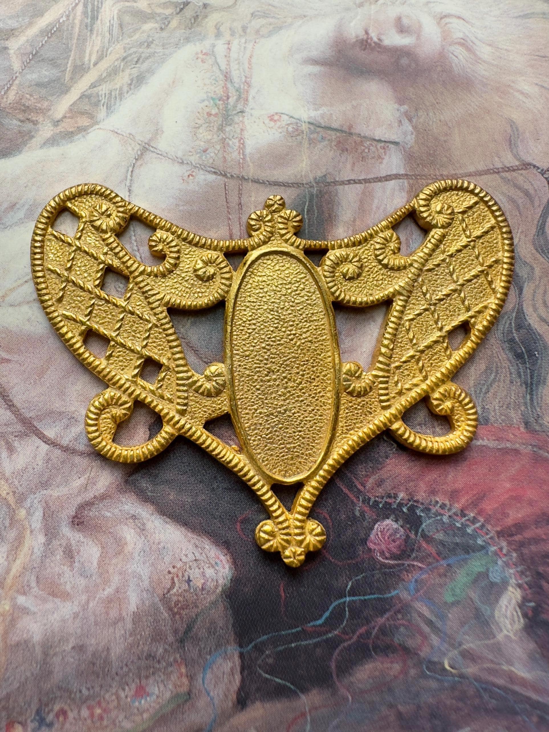 Vintage Miriam Haskell Gold Gilt Ornate Cast Detailed 2” Connector