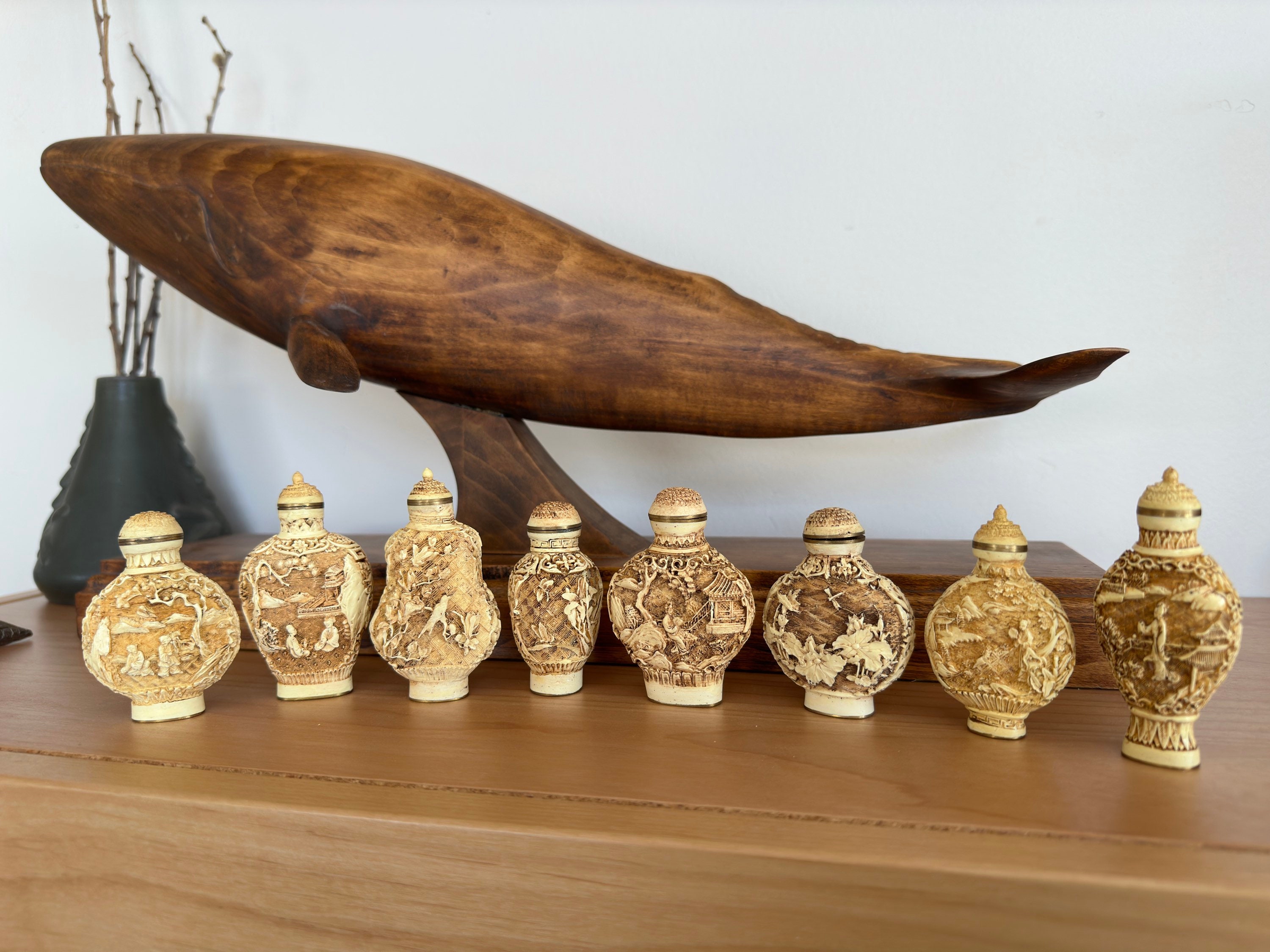 Vintage Snuff Bottle Lacquerware Ivory Resin Qianlong Mark, Carved