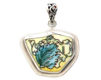 Broken China Jewelry Duchess Teapot Leaf Tea Pot Sterling Pendant