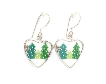 Broken China Jewelry Sleighride Green Winter Evergreen Tree Sterling Heart Earrings