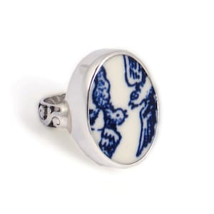 Size 8 Broken China Jewelry Blue Willow Love Birds Sterling Oval Ring
