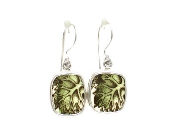 Broken China Jewelry Johnson Bros. Friendly Village Leaf Sterling Dangle Earrings