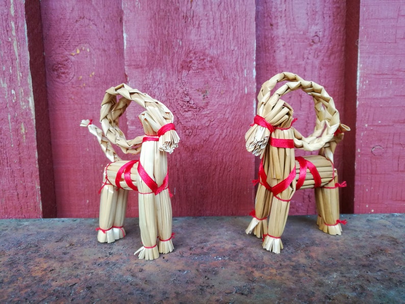 Small Julbock, Swedish straw goat, Straw goat, Scandinavian Christmas decor, Traditional Scandinavian Christmas, Yule goat, Straw yule goat image 1