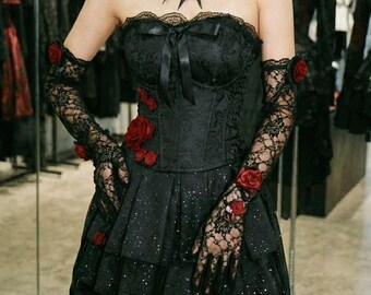 Gothic Strapless Tüll Meerjungfrau Kleid, Handgefertigtes Schwarzes Korsett Tüll Abendkleid, Dunkel Romantisches Satin Meerjungfrau Kleid mit Blumenspitze Applikation