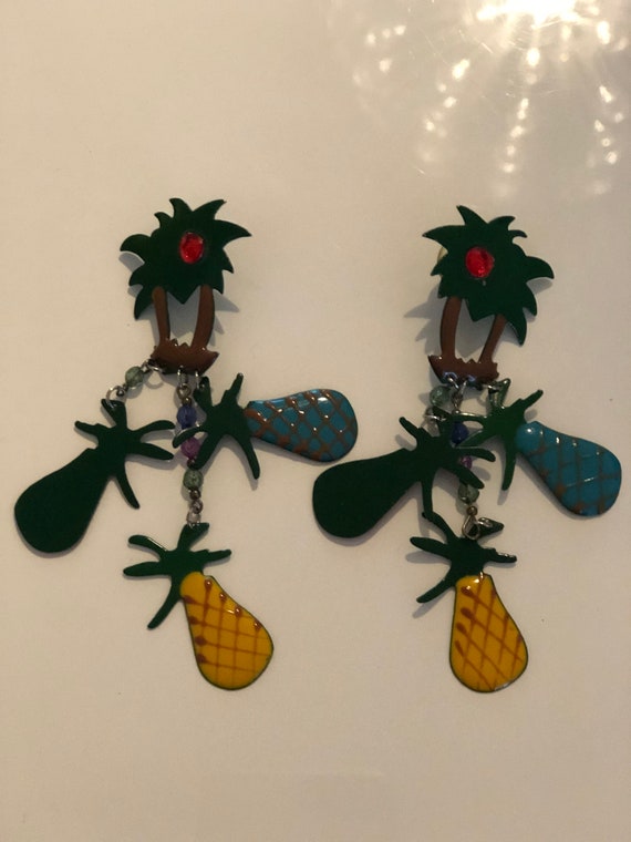 Vintage 1980s enamel palm tree earrings - image 1