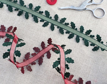 Holly Ribbon with Red or Green sheer centre. Christmas Ribbon. Holiday Ribbon. Holly leaf ribbon - christmas crafts