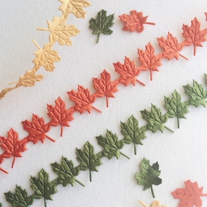 Herbstlaub Schleife. Herbstlaub Band. Ahornblatt Schleife. Cut-Out Blätterband.