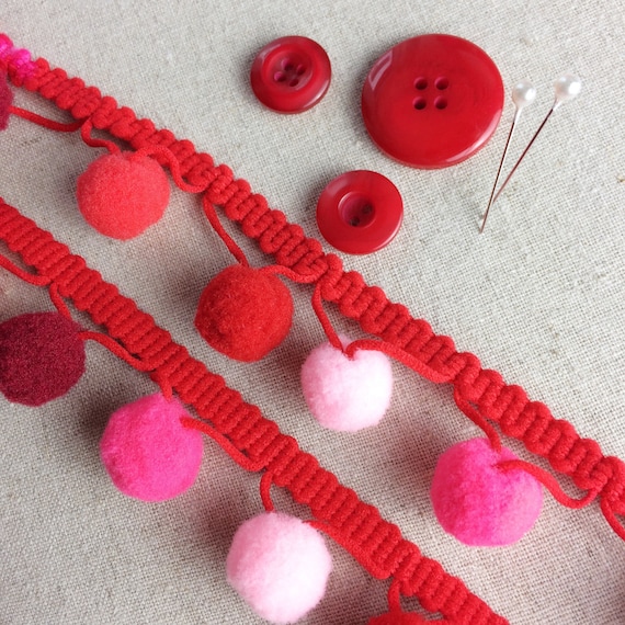 Red Pom Pom Trim. Multi Coloured Pink Pom Pom Trim, 15 Mm Pom Poms .  Valentine Craft. Valentine Decorations. DIY Valentine 