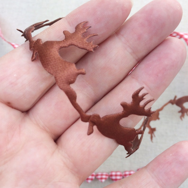Reindeer and Red Plaid Ribbon Collection