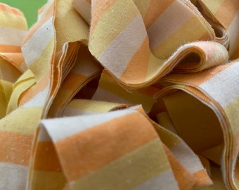 Rag Rug Sheet Yarn Precut  Strips Toothbrush Amish Knot Braided Crochet 33 3/4 yd