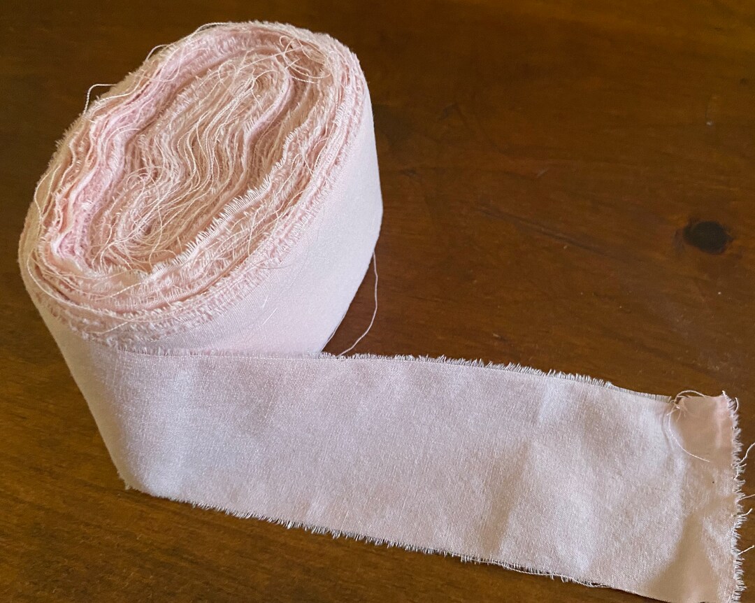 Rag Strips 2 Wide Hand Torn From Vintage Linens 30 Yards Crochet Amish Knot Braided Rugs Etsy