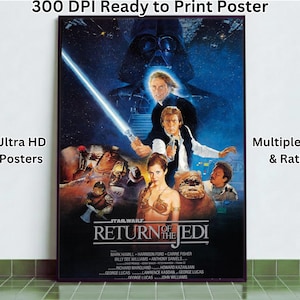 Puede incluir: Un póster enmarcado de la película "Star Wars: Return of the Jedi". El póster presenta un fondo azul oscuro con imágenes de los personajes principales y el texto "Return of the Jedi". El póster también incluye el texto "Ultra HD Posters" y "Multiple Size & Ratio."
