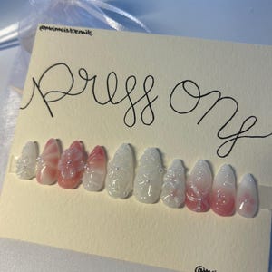 Pink Flower Press On Nails