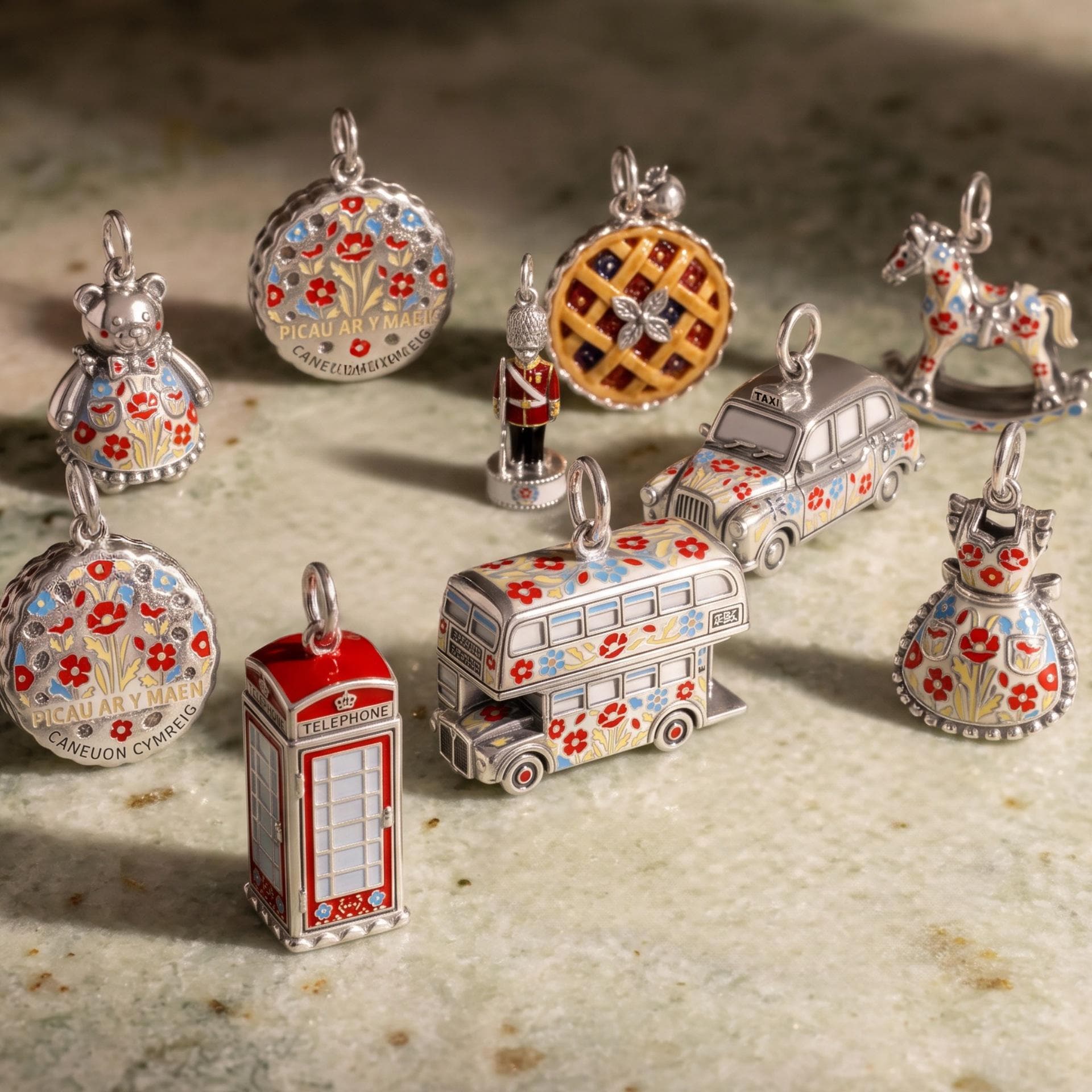 Pandora London Bus Charm - Etsy