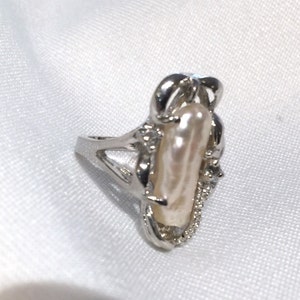 Genuine Pearl Ring Japanese Biwa Pearl Nature Ivory White 18k gold filled ring----Free Shipping R001