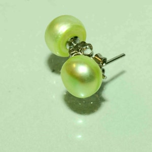 Made in US---7.5-8mm spring Apple Green Freshwater Pearl Sterling silver Stud Earrings---Bridal Wedding  Jewelry