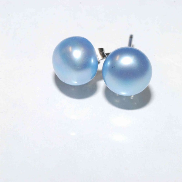 Graceful Blue Pearl Earrings