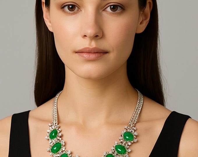 68 CT Natural Colombian Emerald and 5 CT Diamond Necklace, 18K White Gold Statement Necklace, High-Quality Gemstone High-End Fine Jewelry