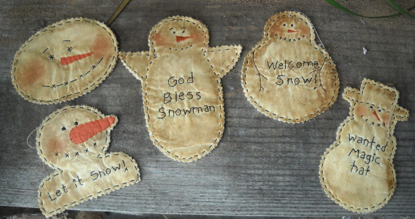 Primitive Snowman Ornies E Pattern