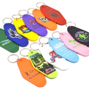 30-200pcs Custom Hotel Motel Keychain,Retro Motel Keychain, Bulk Personalized Keys, Funny Hotel Gift, Wedding Favors Party Gift