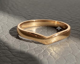 Plain Solid Gold Chevron Band Curved V Shape Wedding Ring Minimalist Nesting Band Fall Bridal Thanksgiving Christmas Gift Ring