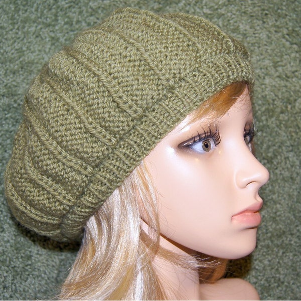 Very nice loden green knit hat washable very warm. Pefect for todays weather