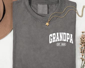 Opa EST-shirt, comfortkleuren opa-T-shirt, aangepast opa-shirt, Vaderdagcadeau voor opa, gepersonaliseerde opa-outfit