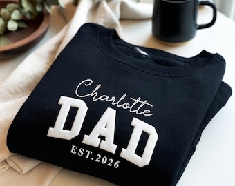 Custom sweatshirt papa, gepersonaliseerde hoodie met kindernaam, shirt met reliëfpapa, Vaderdagcadeau voor papa