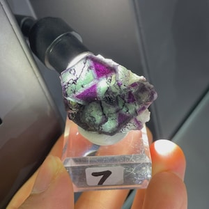 Alien eye fluorite - Etsy 日本