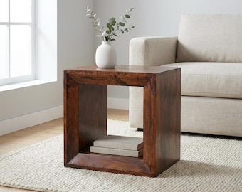 Offener Cube Beistelltisch aus massivem Mangoholz - Finish California Nussbaum | EU Lager